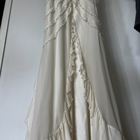 Mirror Palais Cascading Ruffle Gown - AUTHENTIC - Picture 5 of 5